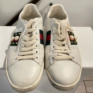 Gucci shoes